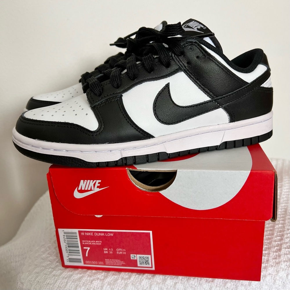 Nike Dunk Low, black and white, Panda, women’s size 7